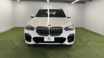 BMW&nbsp;X5の360°画像のサムネイル