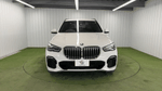 BMW&nbsp;X5の360°画像のサムネイル