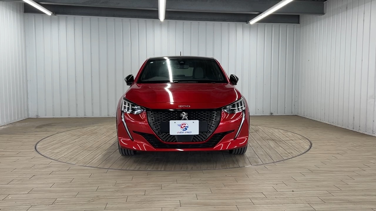 プジョー208 GT Red プジョー208 GT ハイブリッド 小改良版へ試乗 インテリアは競合