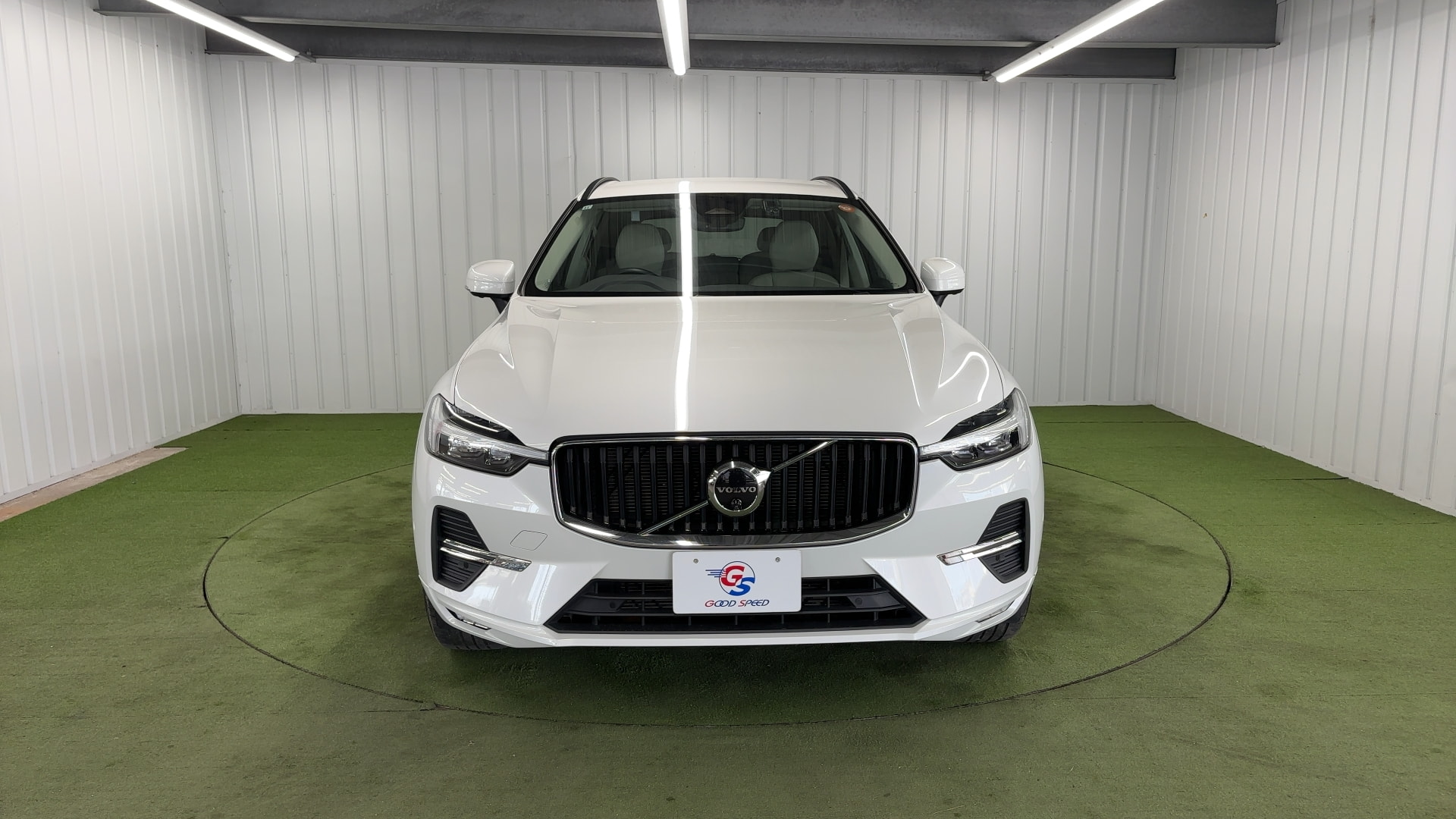 ボルボ XC60 B5 AWD Momentum ｜SUVといえばグッドスピードGOOD SPEED