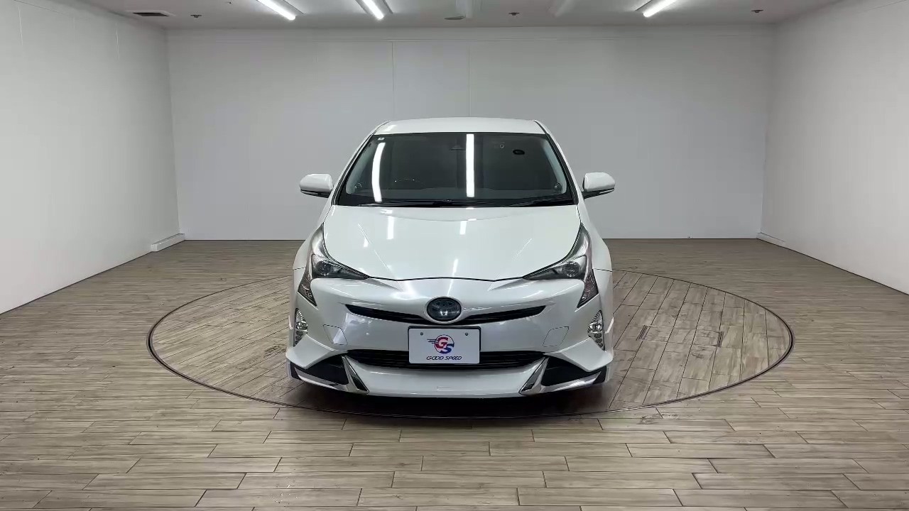 トヨタ プリウス S “ツーリングセレクション” ｜SUVといえばグッド