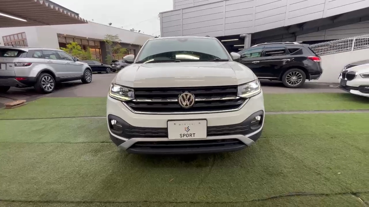 お値下げしました。Volkswagen VWゴルフ TSIコンフォートライン テックED 特別仕様車
