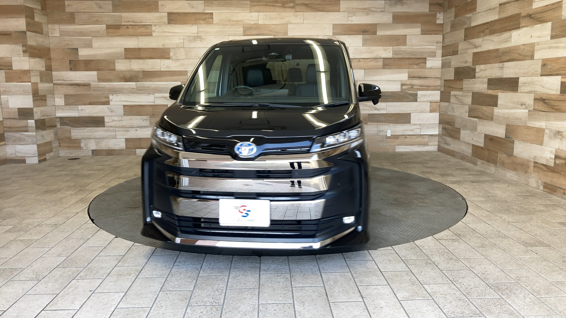 トヨタ ノアハイブリッド S-Z ｜SUVといえばグッドスピードGOOD SPEED