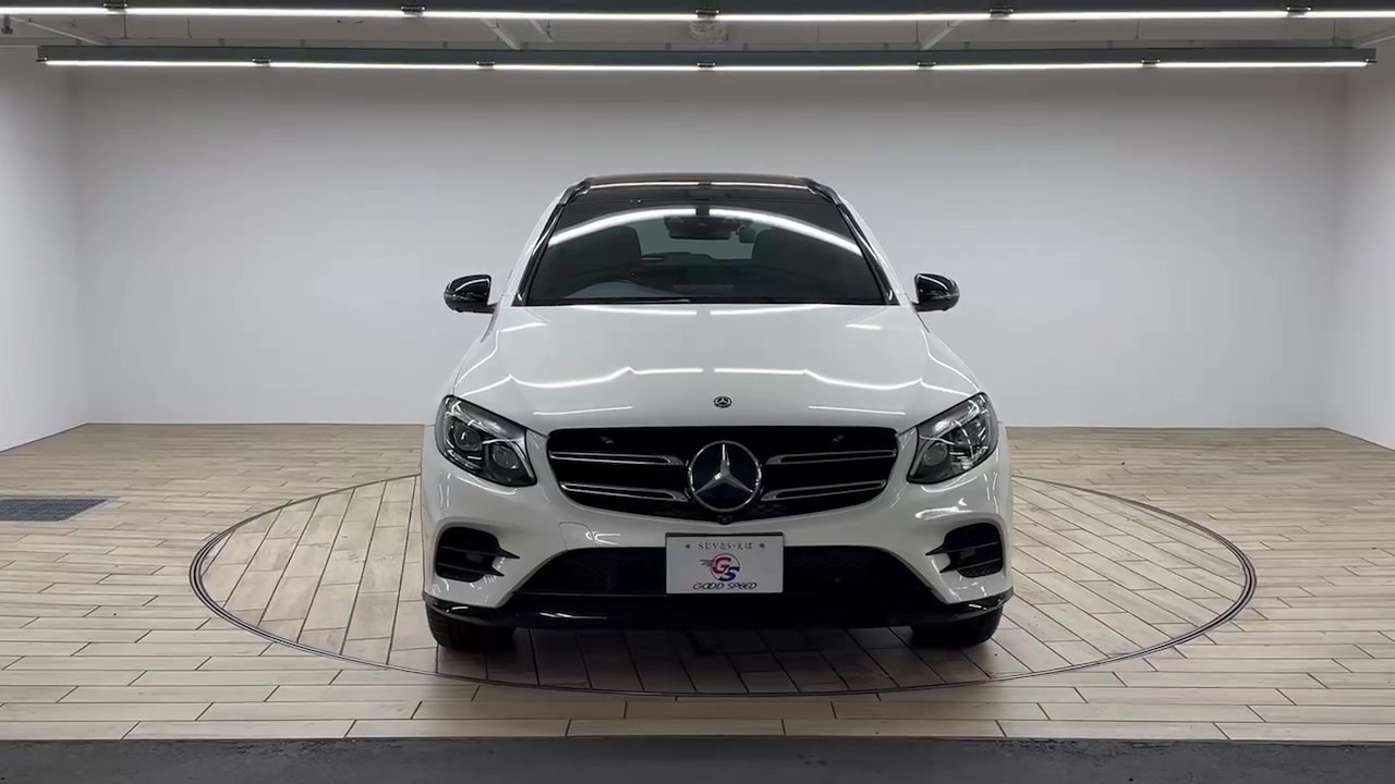 メルセデス・ベンツGLC 220d 純正 フロント グリル ダイヤモンド