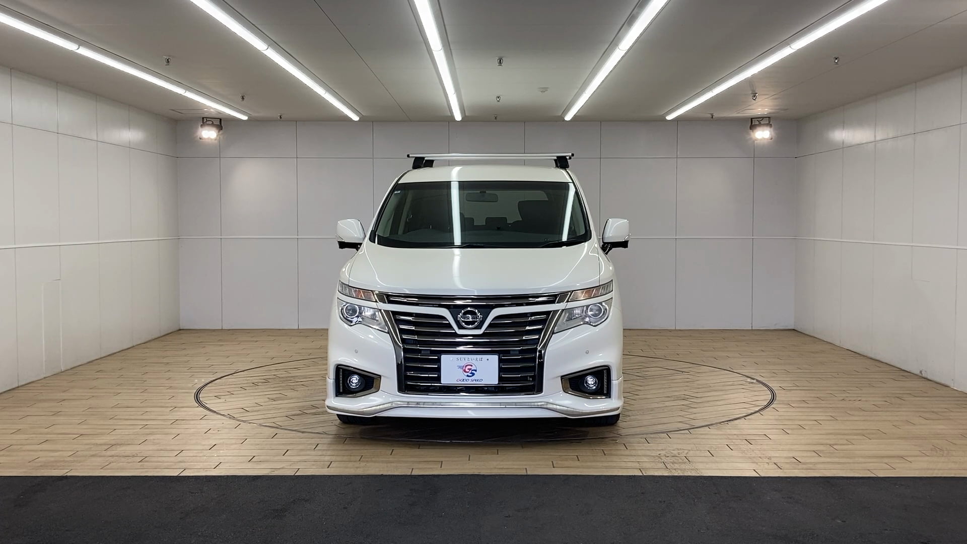 日産 エルグランド 250ハイウェイスター アーバンクロム ｜SUVといえば 